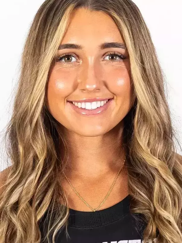 Jacqueline Schnabel 2025 head shot