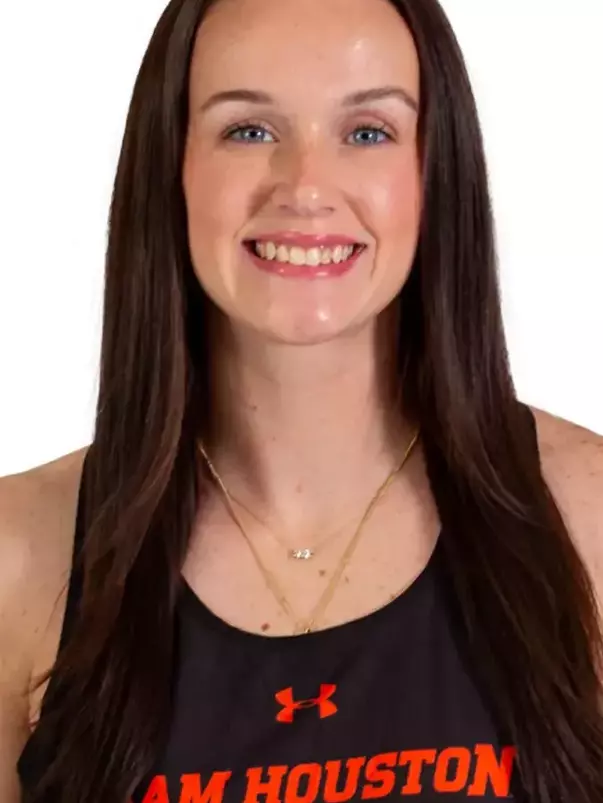 Avery Fowler 2026 beach head shot