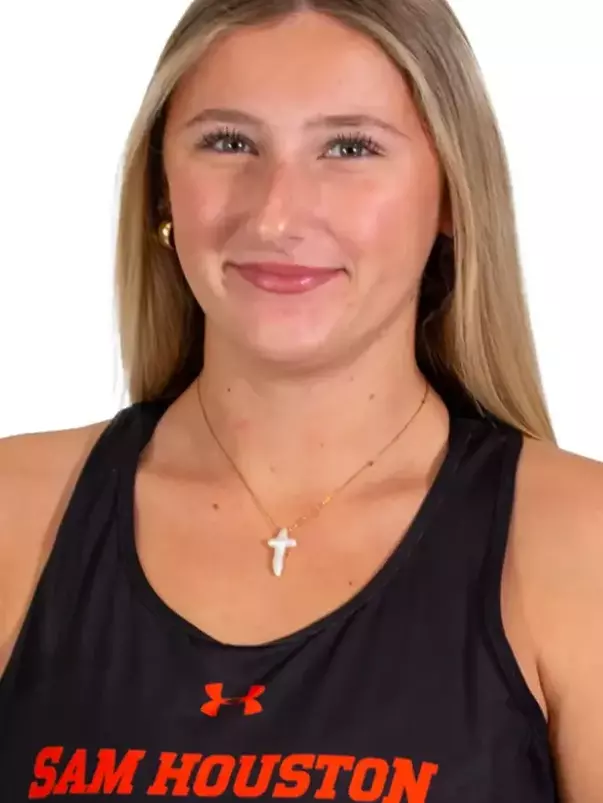 Haylee Masiero 2026 beach head shot