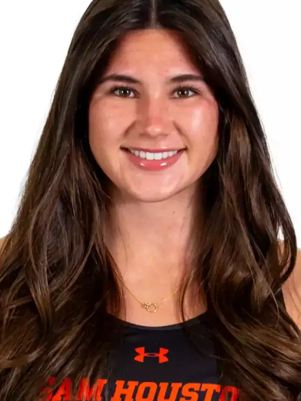 Kate Smith 2026 beach head shot