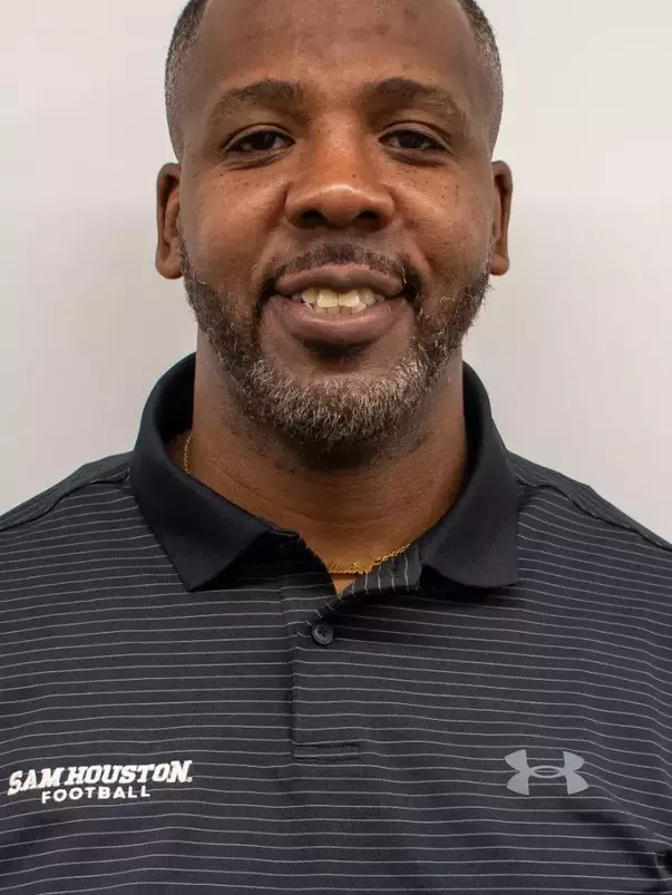 Dovonte Edwards 2025 head shot