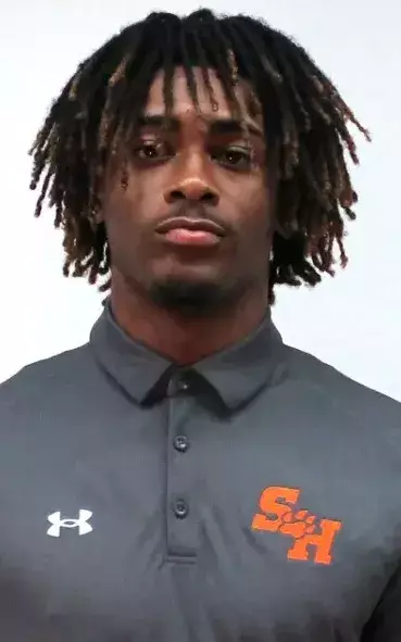 London Deyon 2025 head shot