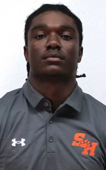 Lyric Smith 2025 Head Shot