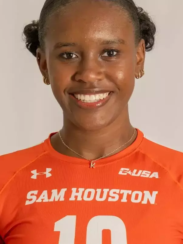 Kara Wynn 2025 head shot