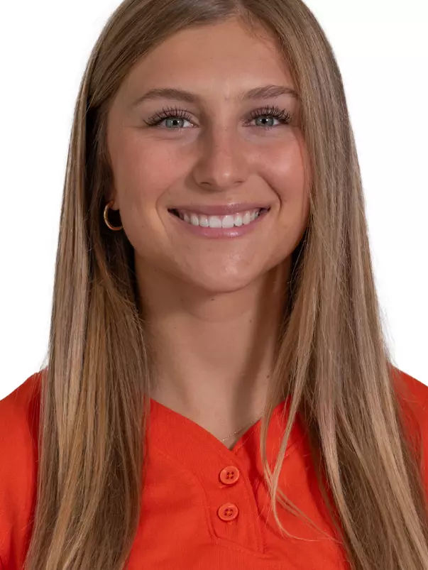 Kinsey Hobbs 2026 head shot