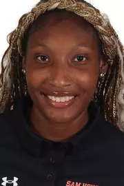 JaToyria Barnes 2026 head shots