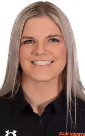 Gabby Hoegger 2026 head shots