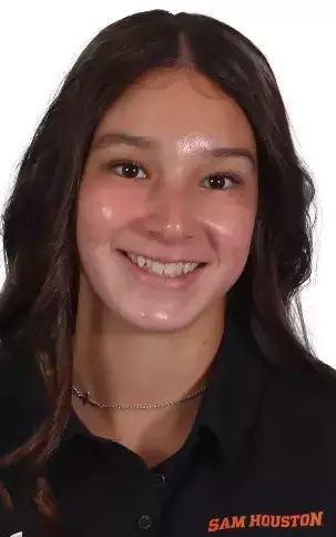 Alyssa Jolly 2026 head shots