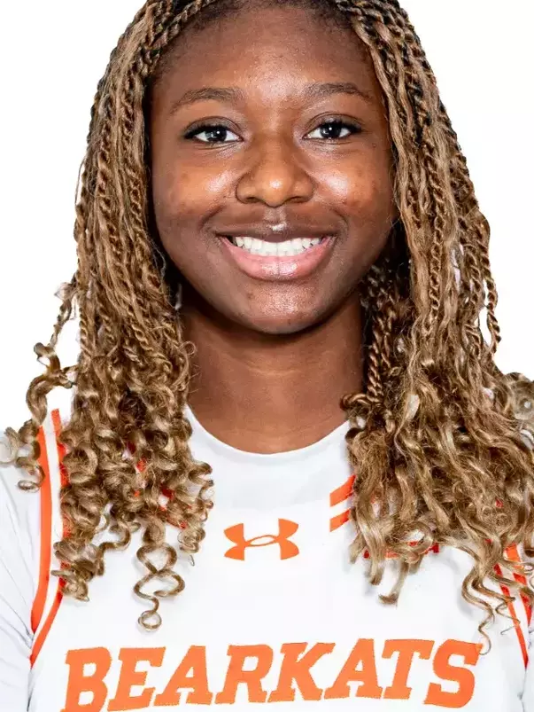Laila Harrison 2026-27 Head Shot