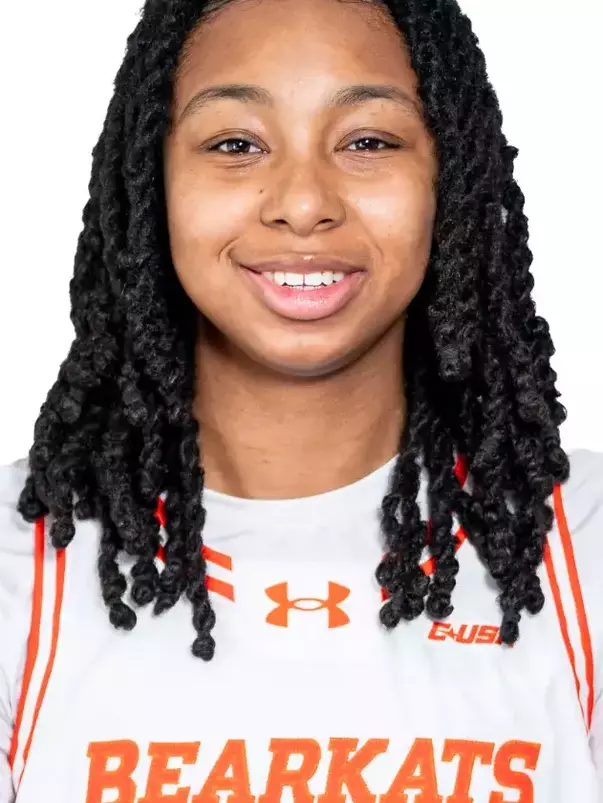 Maci Quiller 2026-27 Head Shot