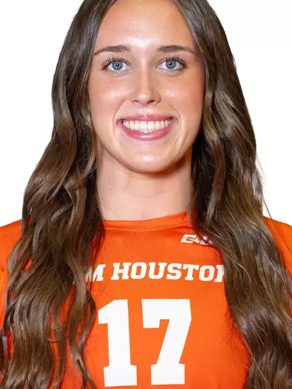 Annika Brooks 2026 head shot