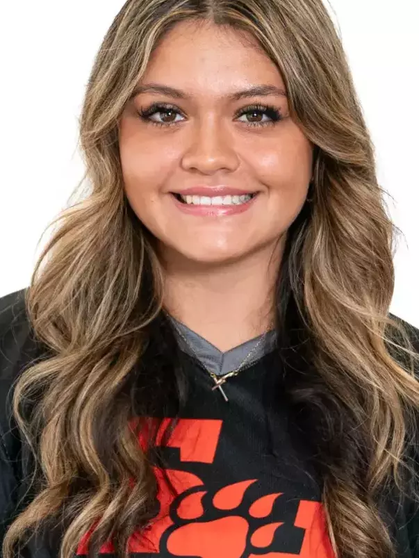 Bryanna Fuentes 2027 head shot