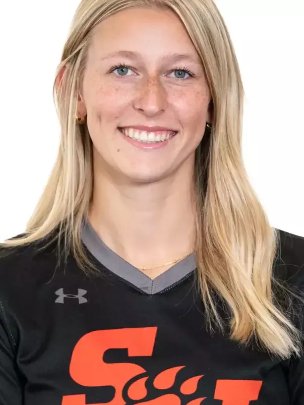 Grace Halata 2027 head shot