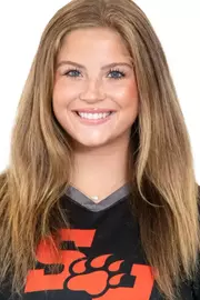 Emma Rekieta 2027 head shot