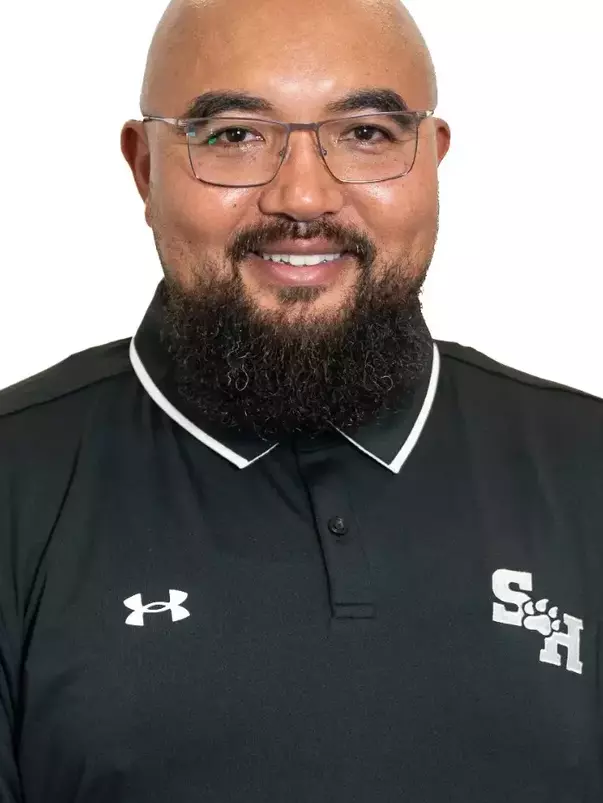 Issac Mooring 2026 head shot