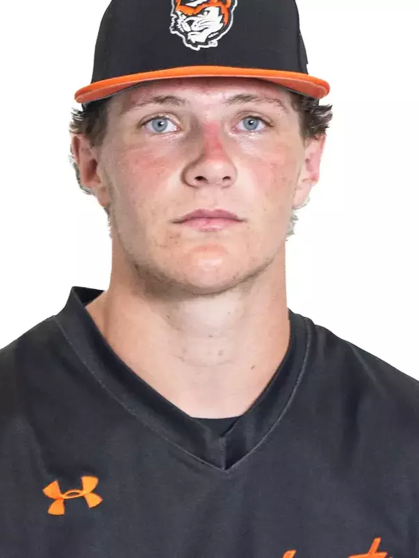 Wyatt Powell 2027 head shot