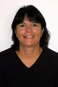 Amy Quist Raymond