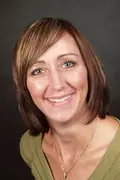 Julie Sherman Pasche