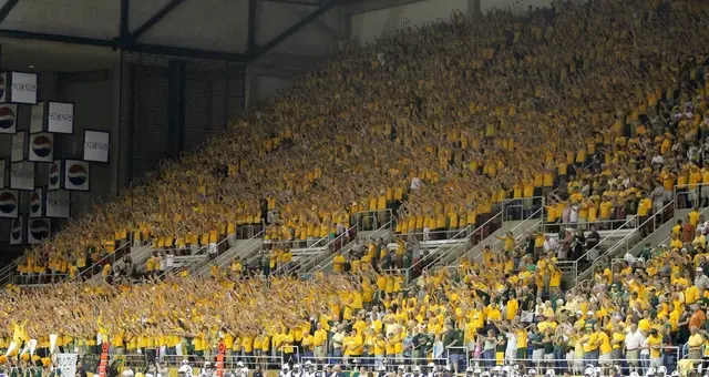 Gate City Bank Field Crowd