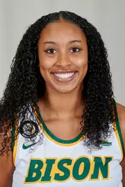 Cobbins_Ryan_2122_Headshot_Cropped