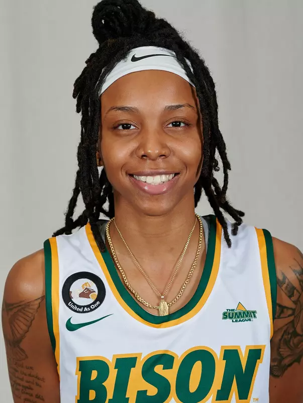 Hopkins_Reneya_2122_Headshot_Cropped