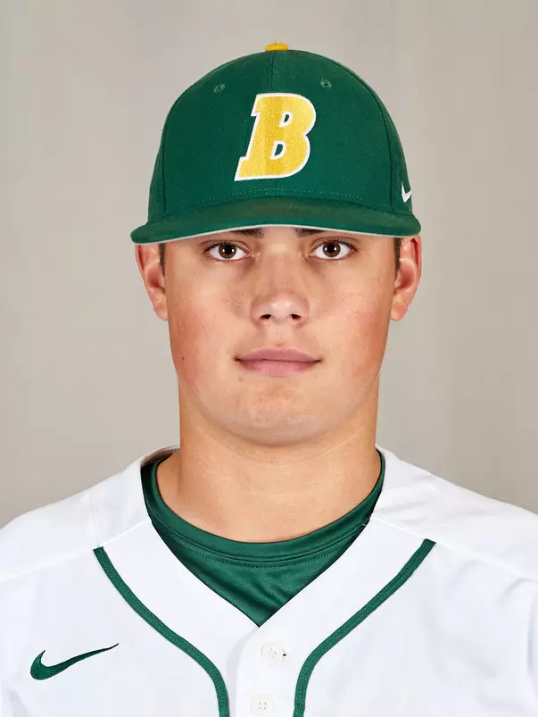Bennett_Freiter_2022_Base_Headshot_Crop