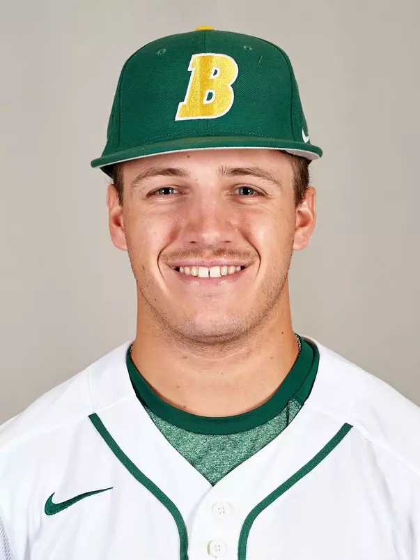 Cadyn_Schwabe_2022_Base_Headshot_Crop