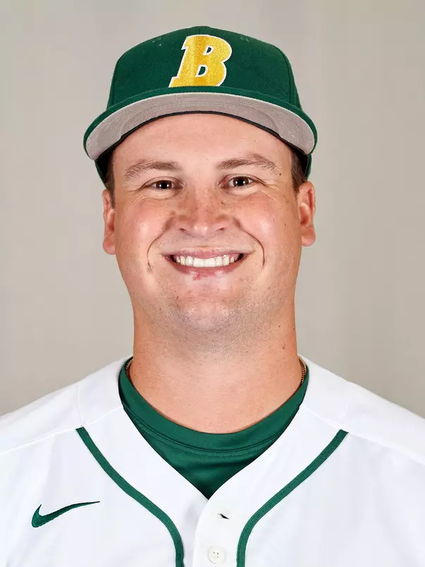 Riley_Johnson_2022_Base_Headshot_Crop