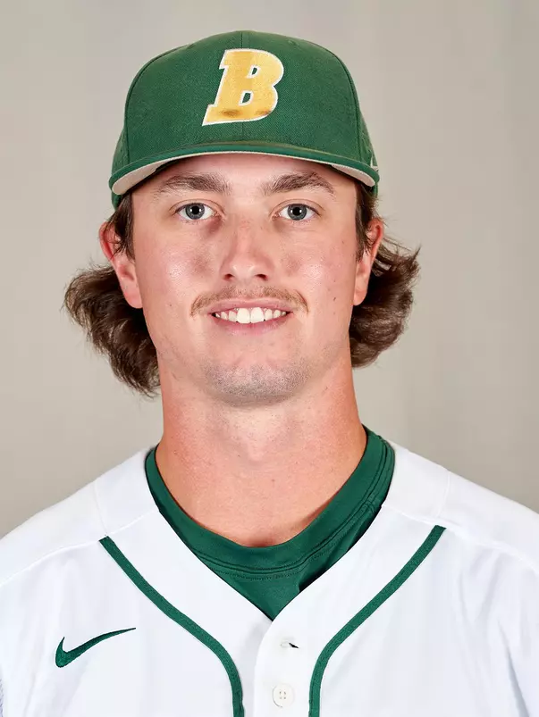 Tristen_Roehrich_2022_Base_Headshot_Crop