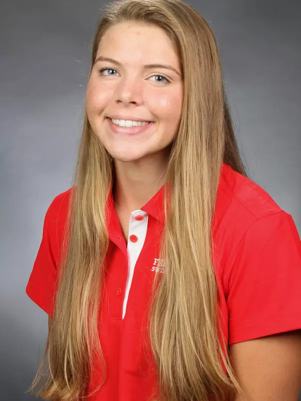 Emily  Niles