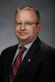 Steve Robertello