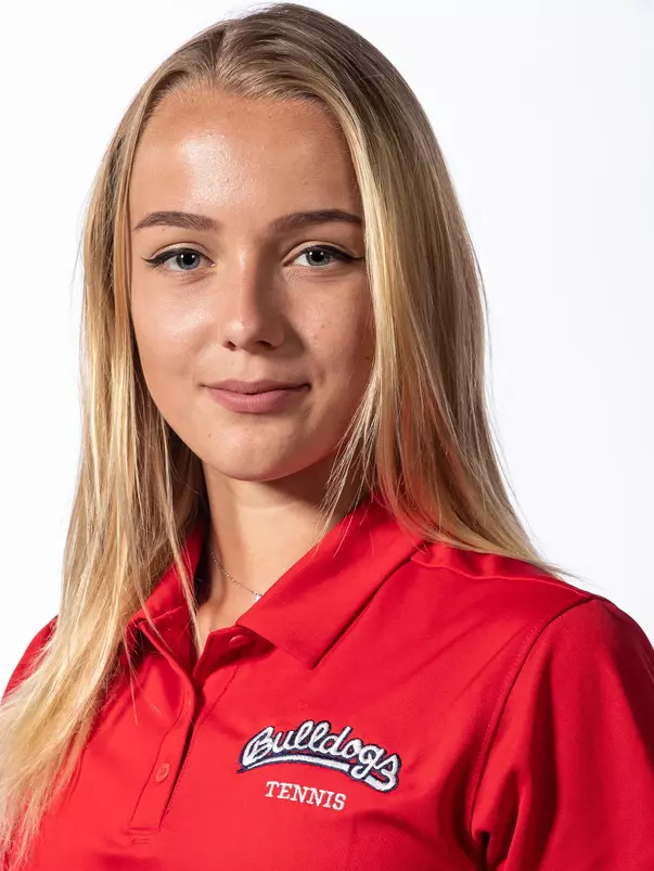 Deniza Marcinkevica headshot