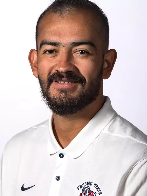 Jose Gracia headshot