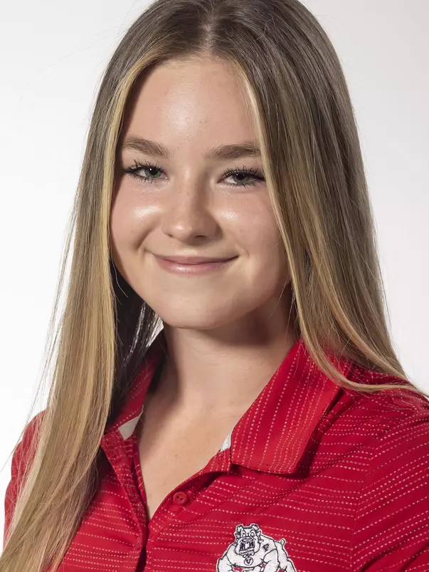 paradis, lory headshot