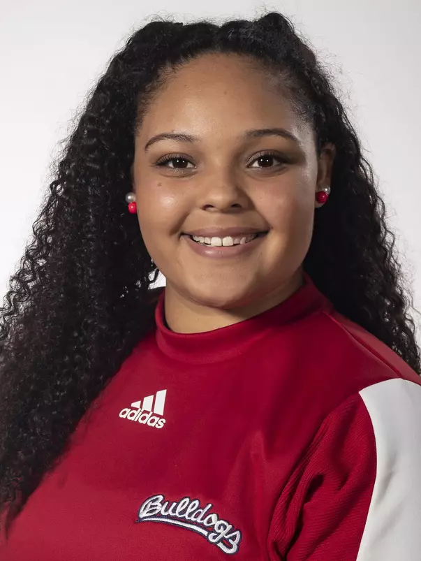 Amelia Dipaola headshot