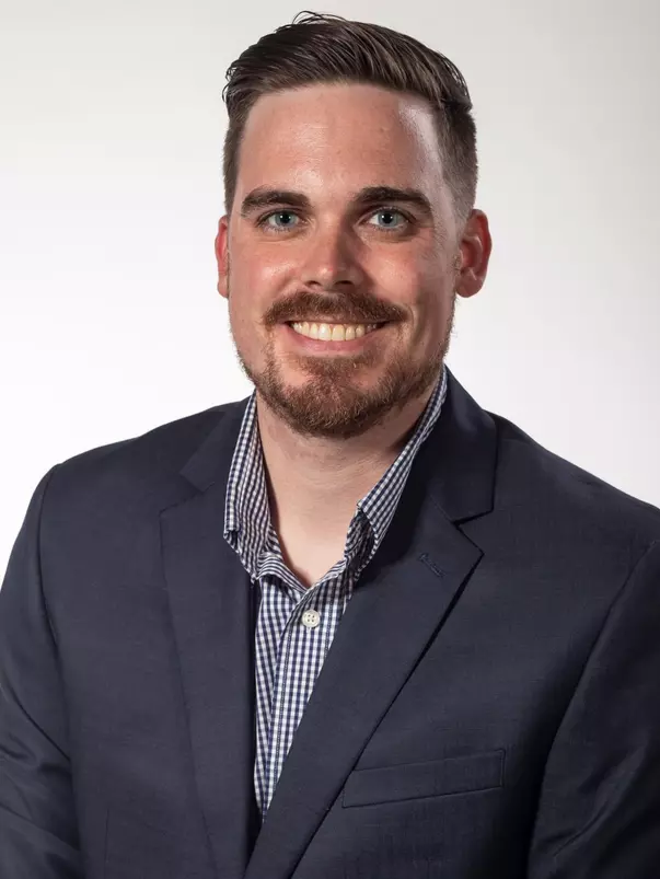 Jordan Thomas, headshot