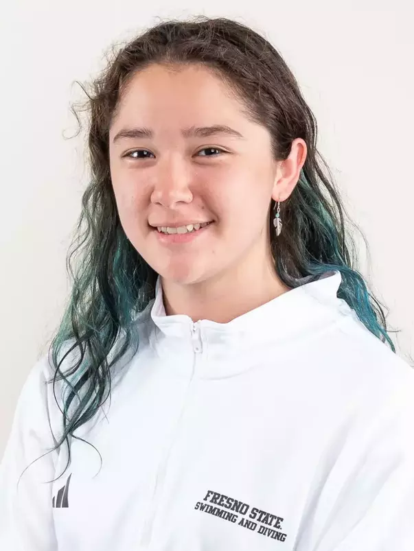 sienna cheng luecy