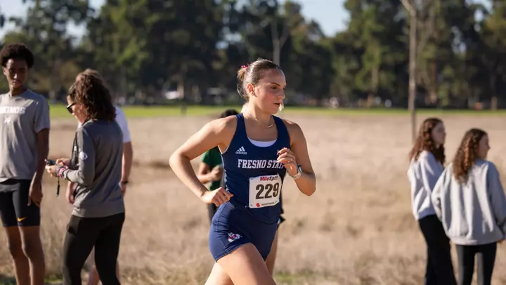 Chiara Pedol running