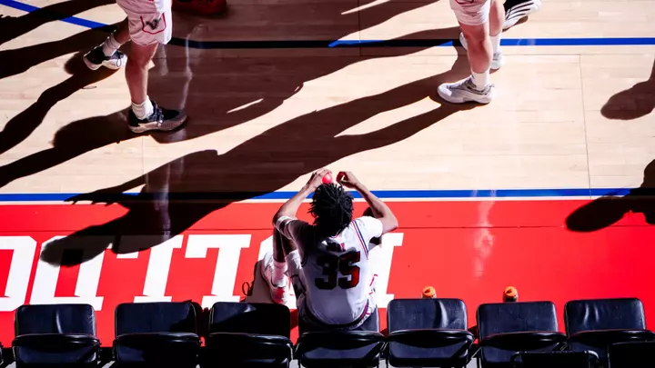 DeShawn Gory during lineups