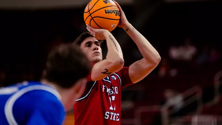 Matteo Porto Free throw