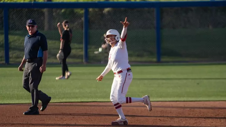 Alyssa ramirez Home run