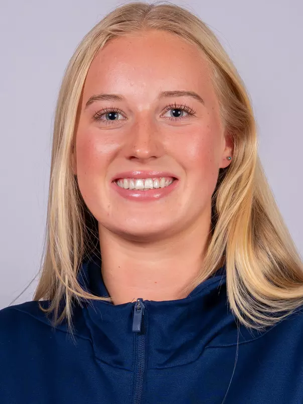 2027 Fresno State Water Polo headshots