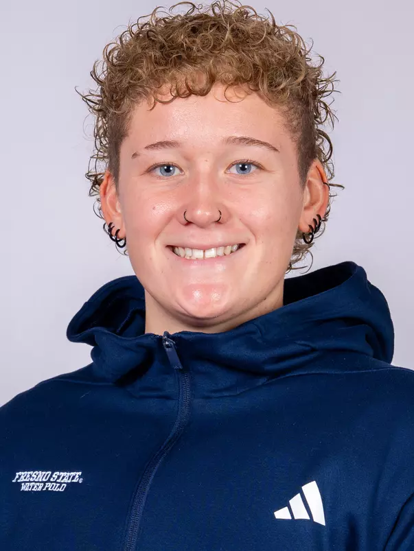 2027 Fresno State Water Polo headshots