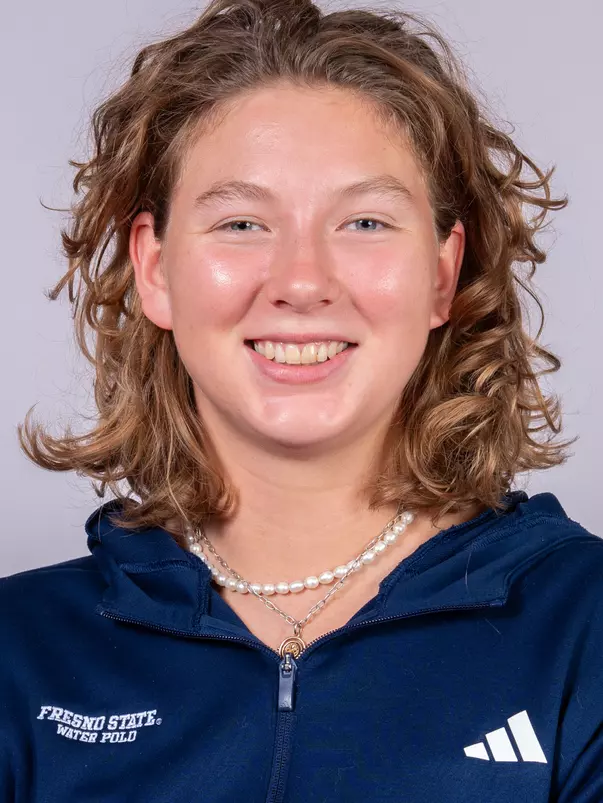 2027 Fresno State Water Polo headshots