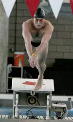 Men's Swimming Breaks into National Rankings