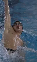 Swimming and Diving Team Sweeps West Virginia