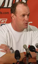 Kragthorpe Previews Saturday's Game at Syracuse; Pitt Game Set for Noon Kickoff