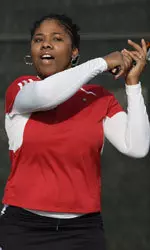 Women's Tennis Cut Down Sycamores 5-2