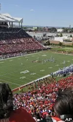 Cards' Football Team Will Face North Carolina in 2011, 2012