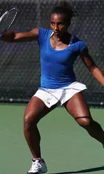 Women's Tennis Signs Fausthyara Pietersz